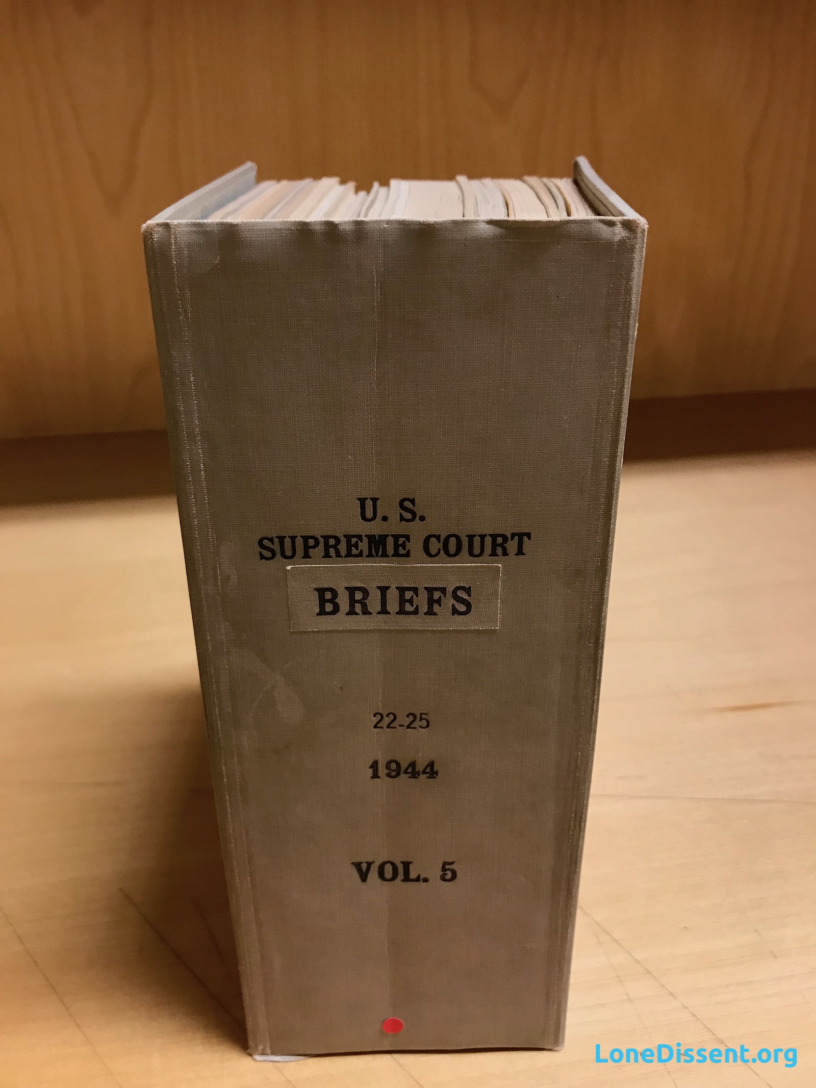U.W. Law Library Briefs